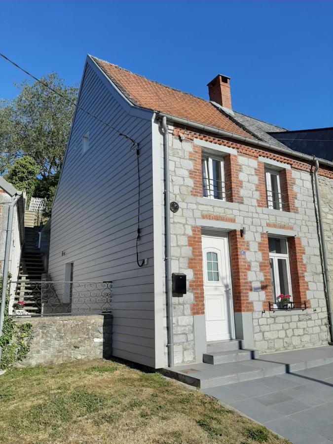 Maison De Campagne En Pierre Bleue-Wifi Et Parking Bousignies-sur-Roc Exteriör bild