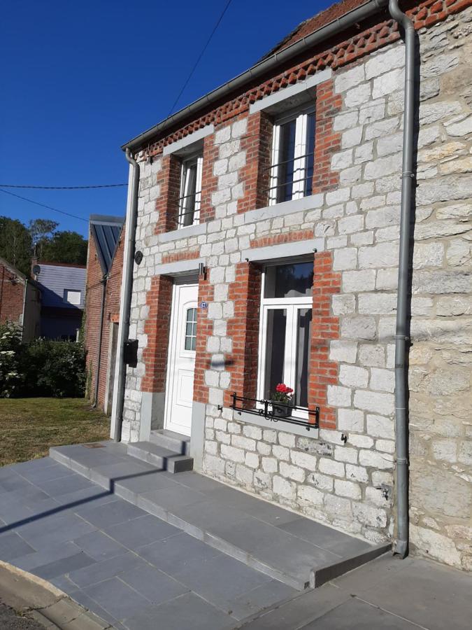 Maison De Campagne En Pierre Bleue-Wifi Et Parking Bousignies-sur-Roc Exteriör bild
